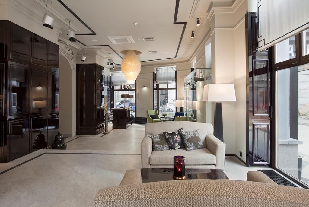 Astoria Hotel Lviv Bagian luar foto