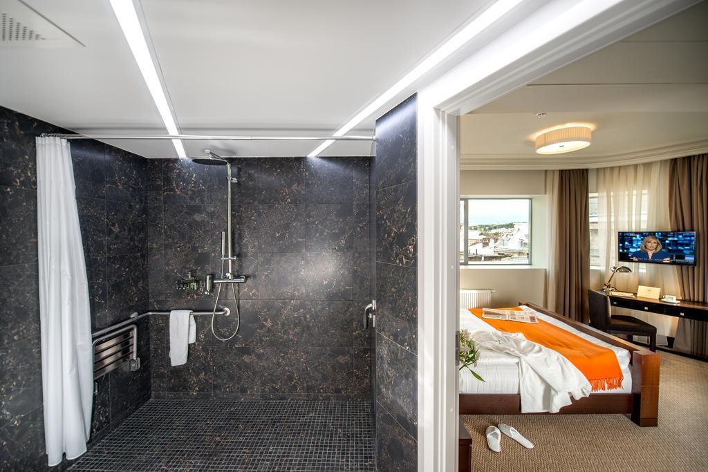 Astoria Hotel Lviv Bagian luar foto
