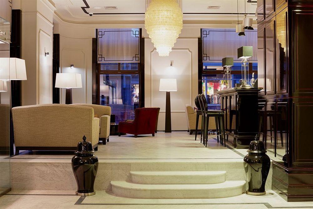 Astoria Hotel Lviv Bagian luar foto