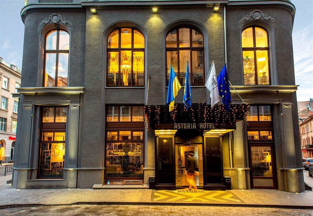 Astoria Hotel Lviv Bagian luar foto