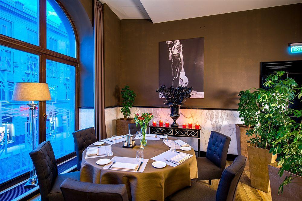 Astoria Hotel Lviv Bagian luar foto