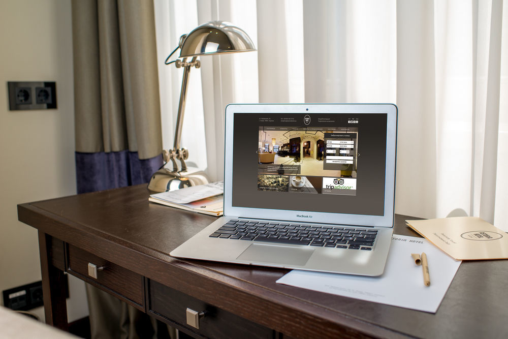 Astoria Hotel Lviv Bagian luar foto